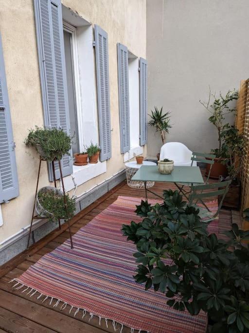 T2 Cosy Avec Terrasse Et Parking Lägenhet Marseille Exteriör bild